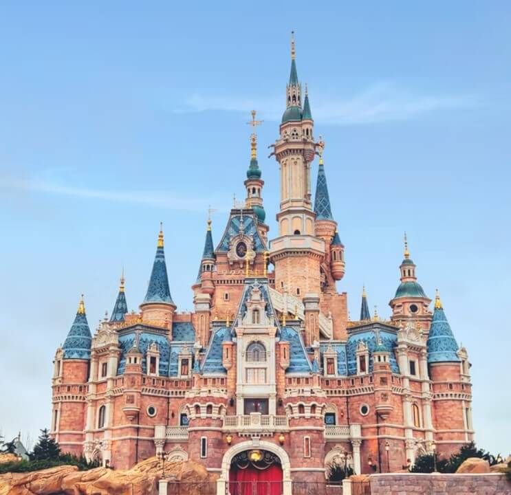Cinderella_Schloss_Disneyland_Paris