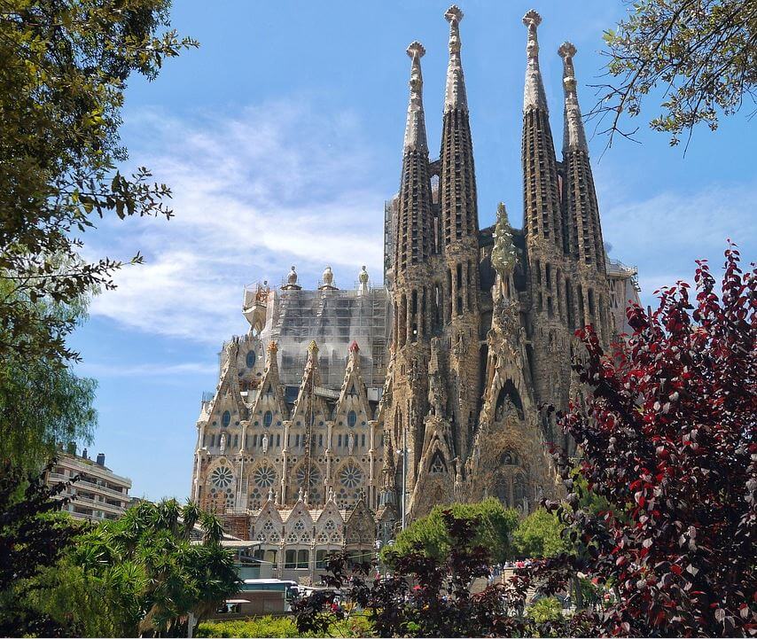 Sagrada Familia in Barcelona familia